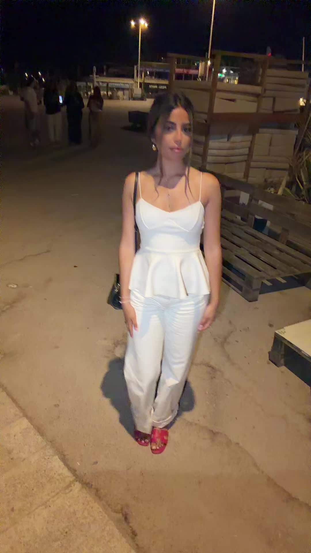 @Y O S R A
