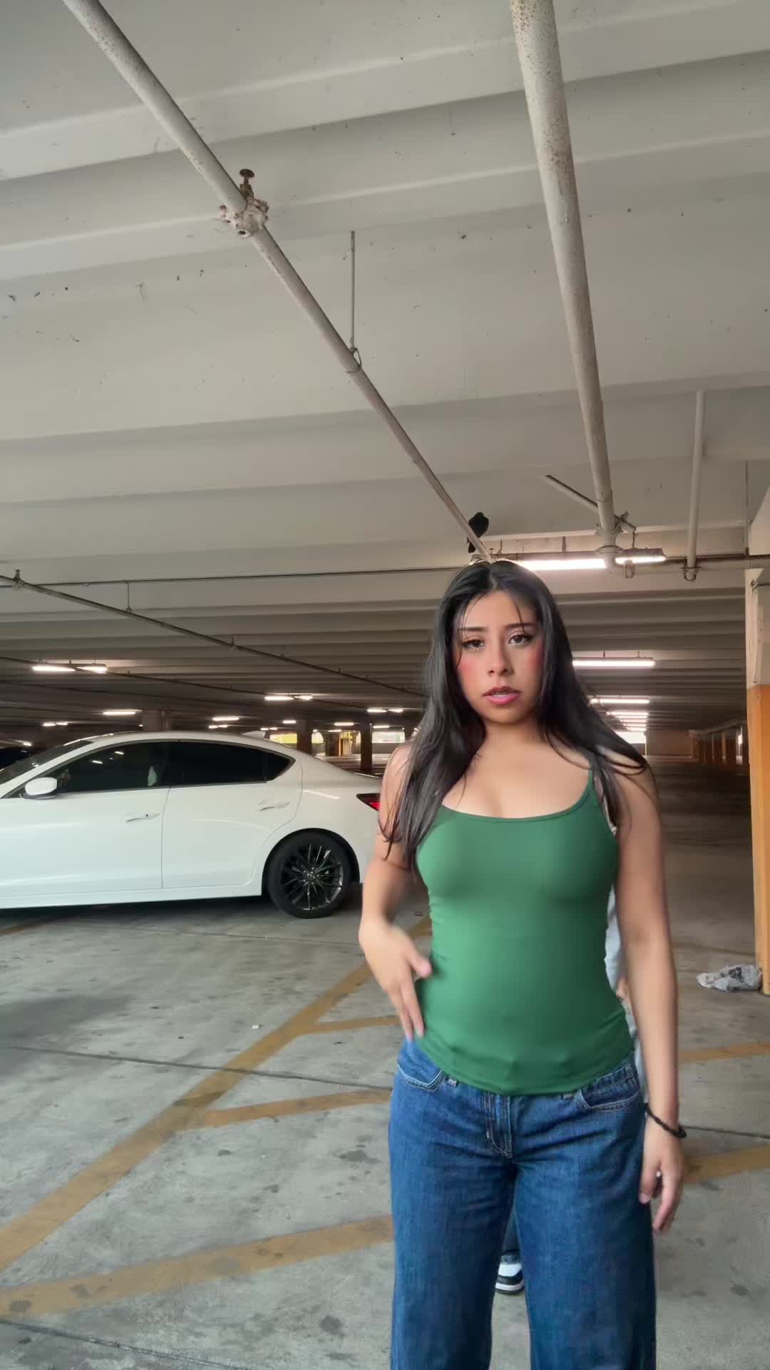 @dam.triplets