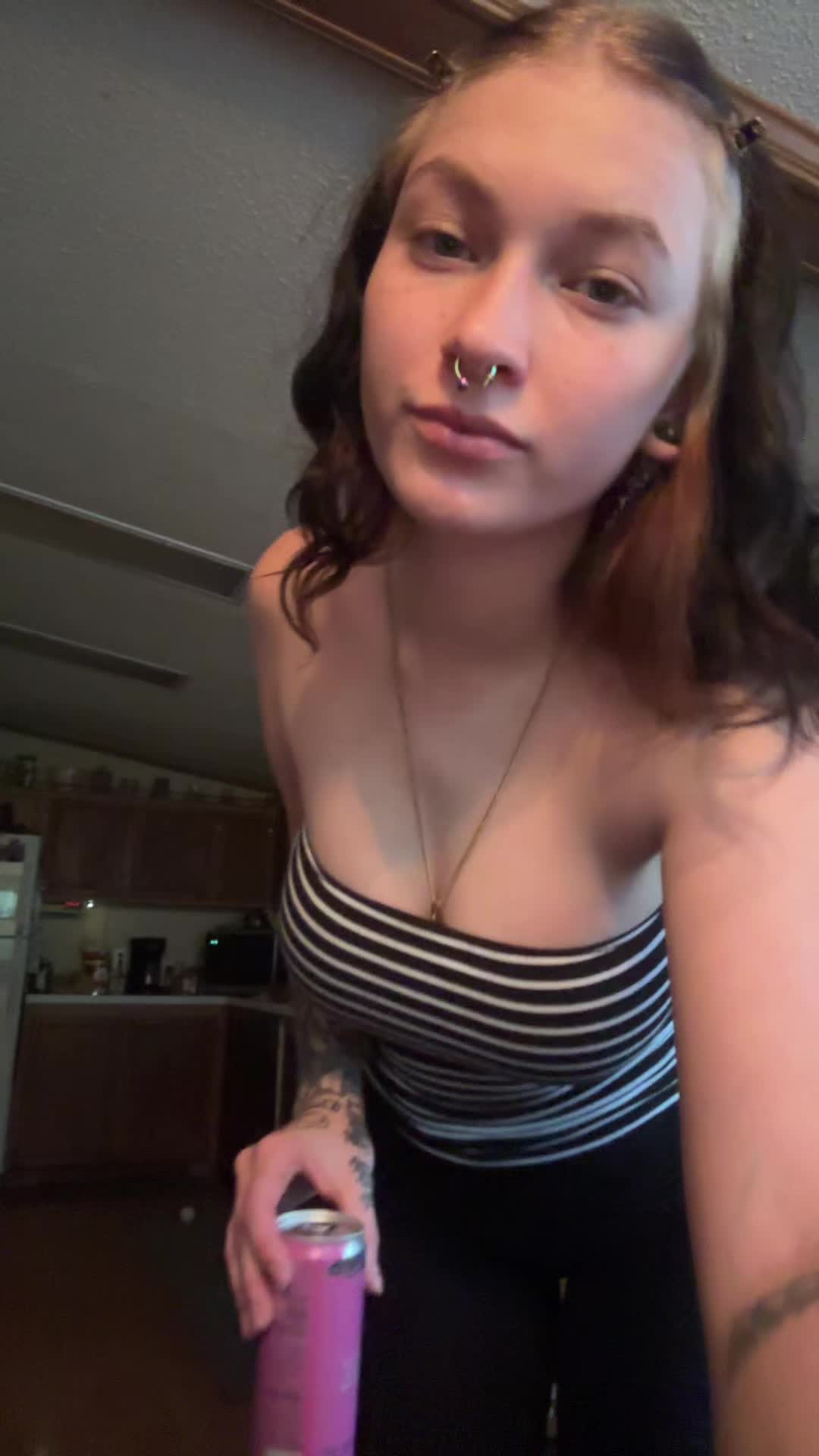 @Hailiejane