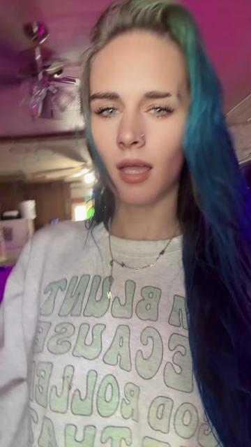 @Ťĩfffäñÿÿÿ! 🖤