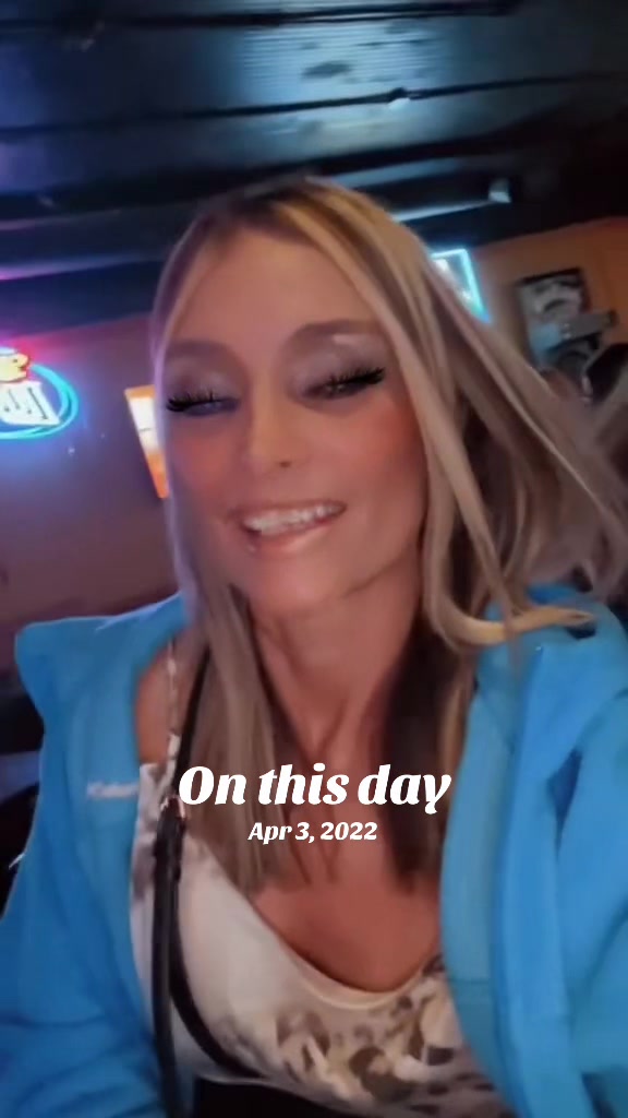 @Kim__________d