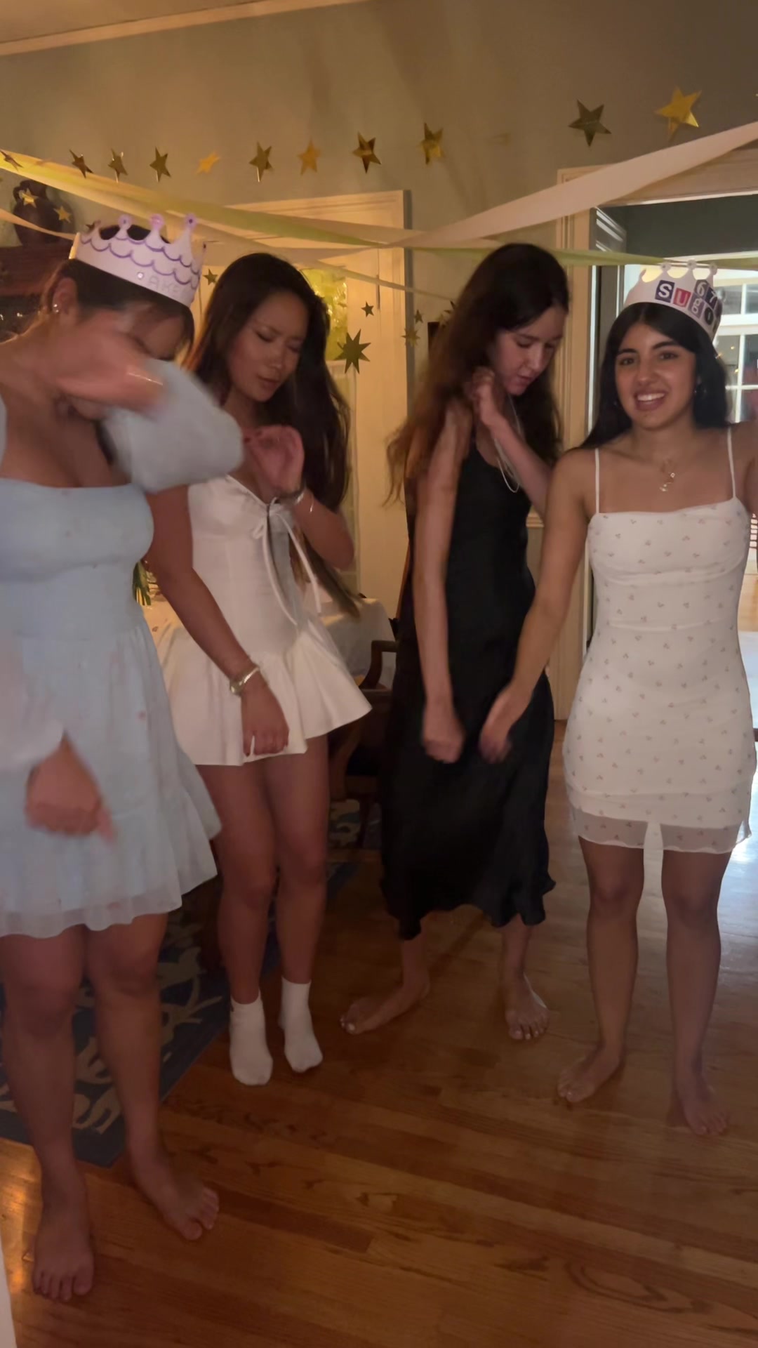 @AKEMI