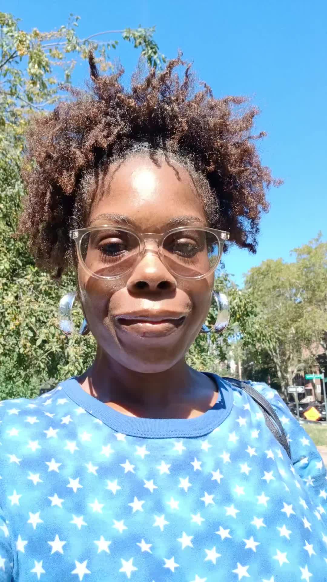 @Tee