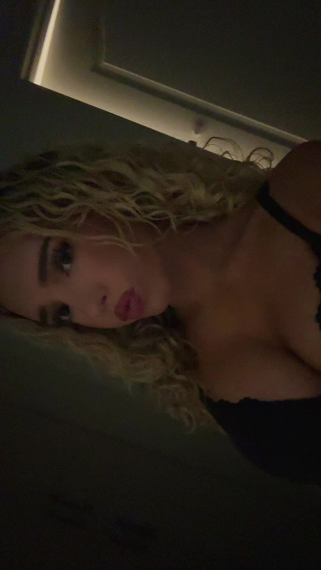 @annika