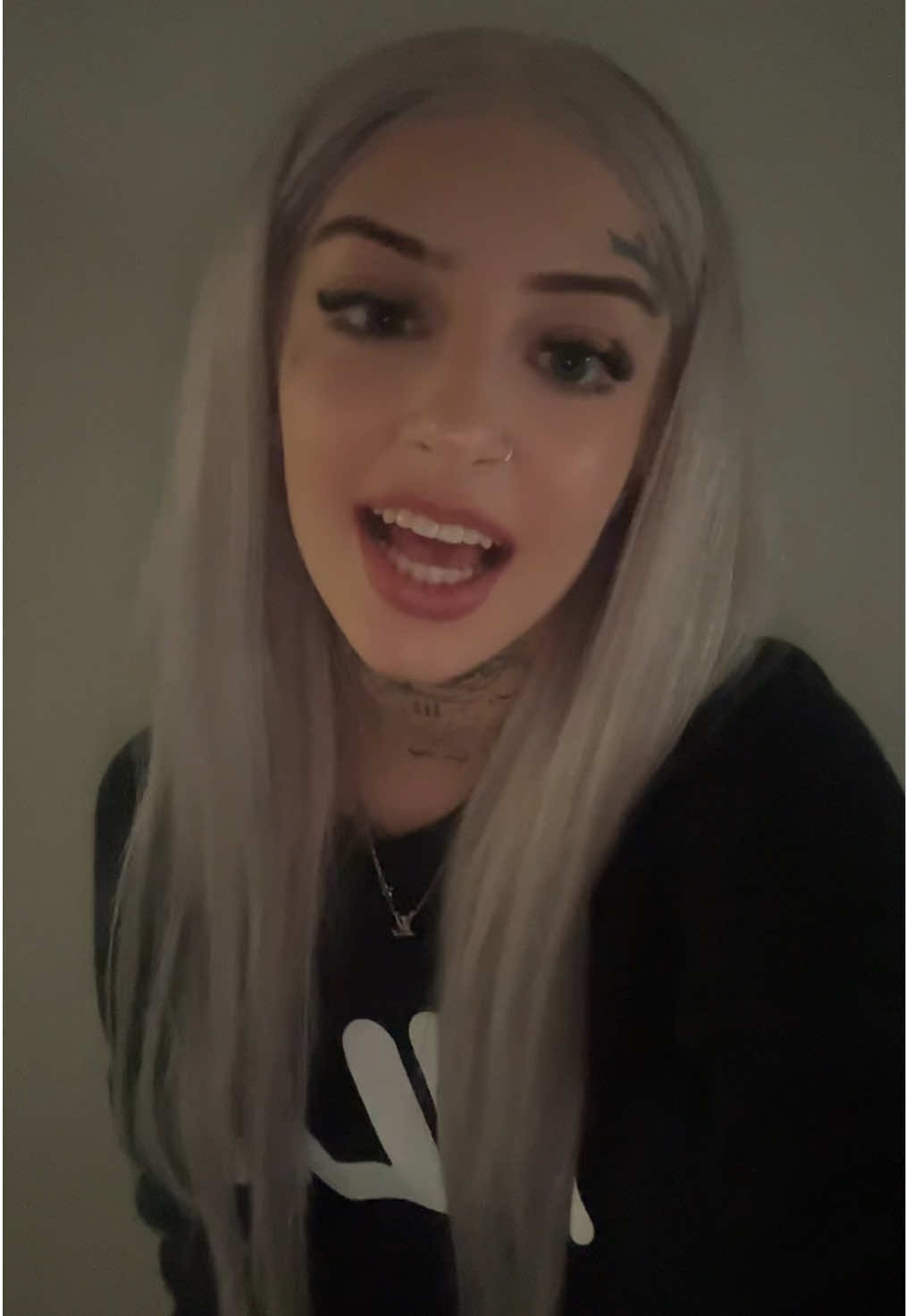 @Lilyrrrose