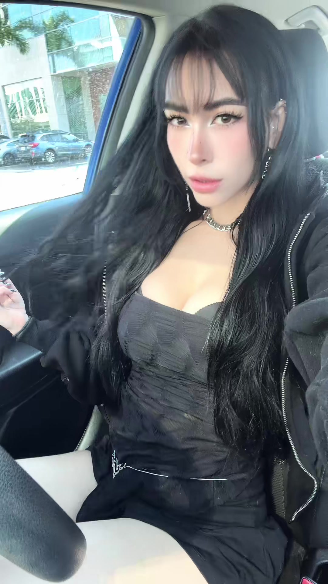 @blodvy