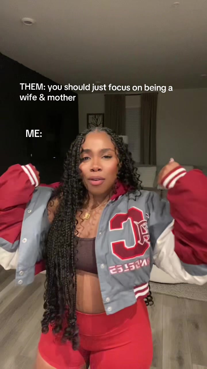 @Kiana Jones