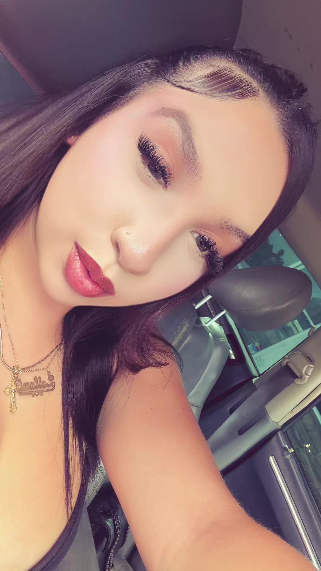 @Leilani🎀