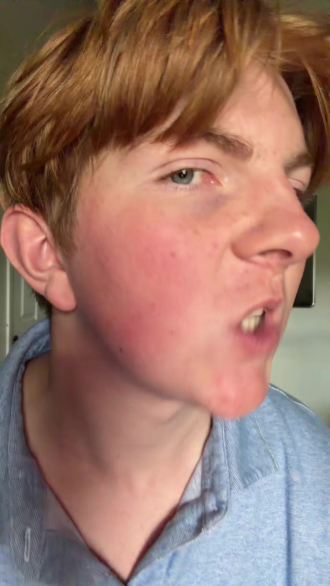 @FreakyAhCousin