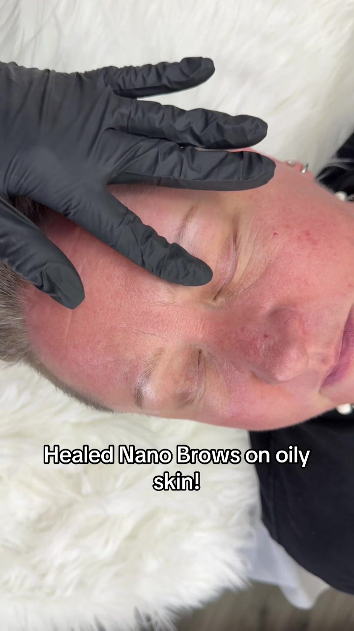 @Yomaira Alcal&aacute; | AZ NANO BROWS