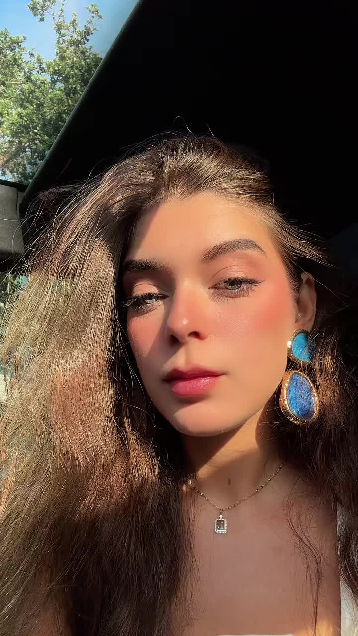 @Lara Bauer