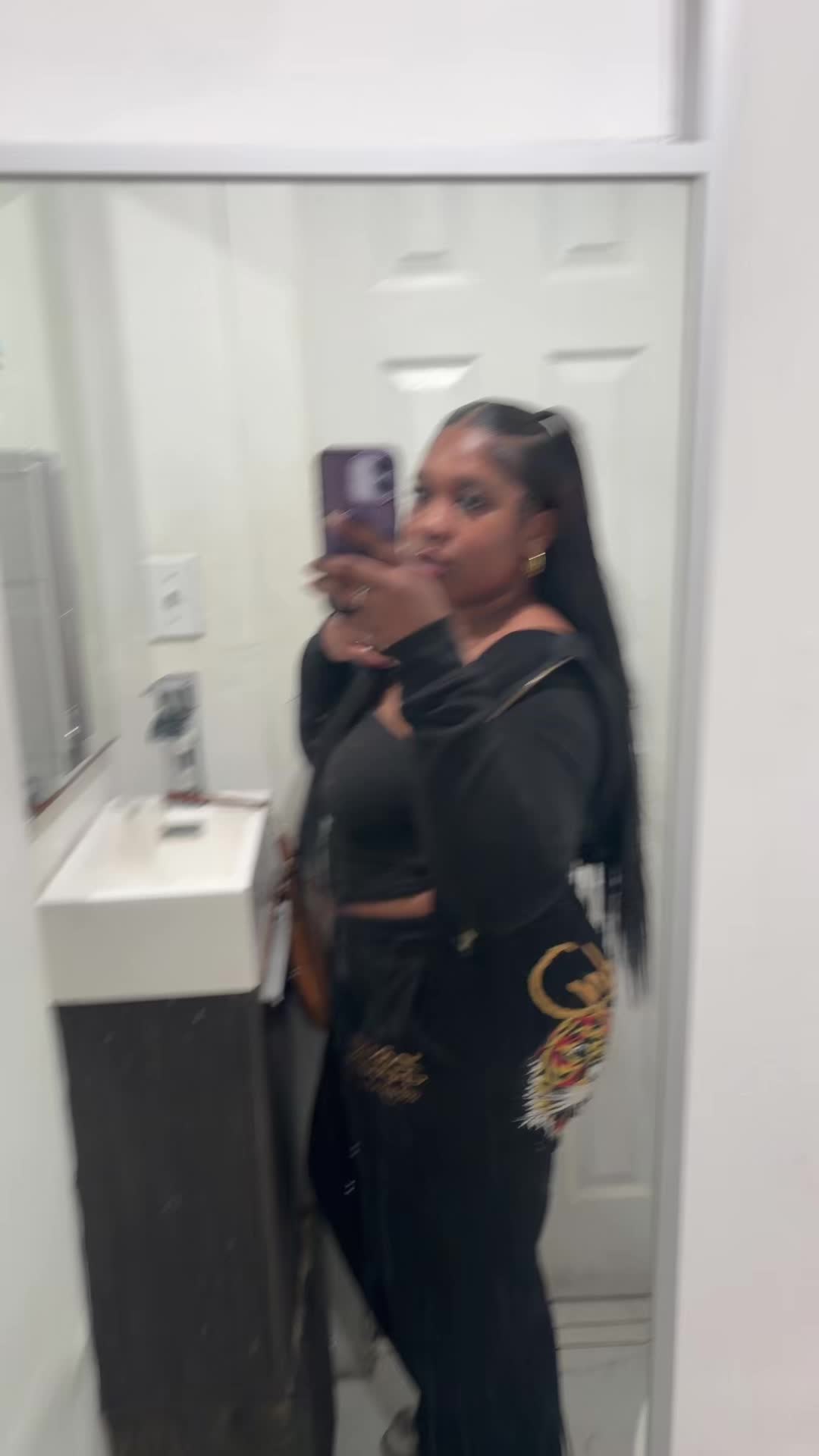 @skylacouture1