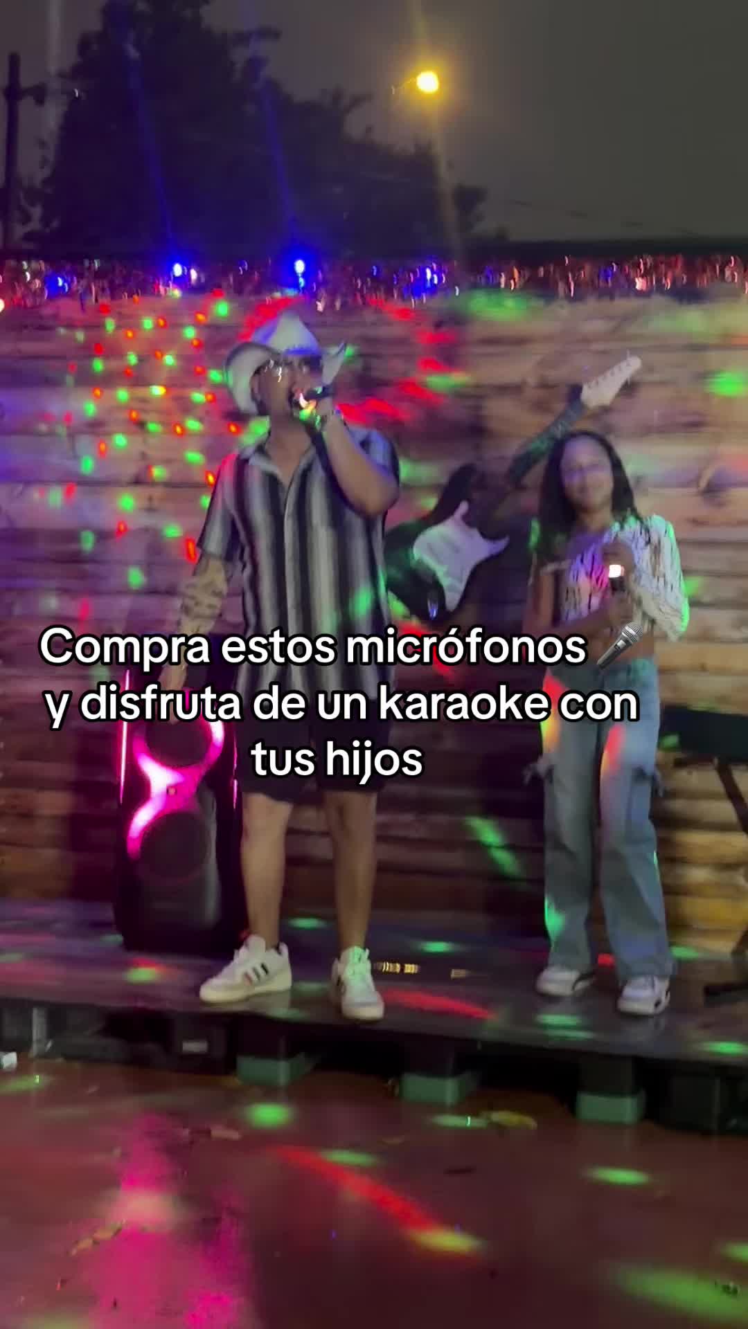 @Arakenia y Adrian
