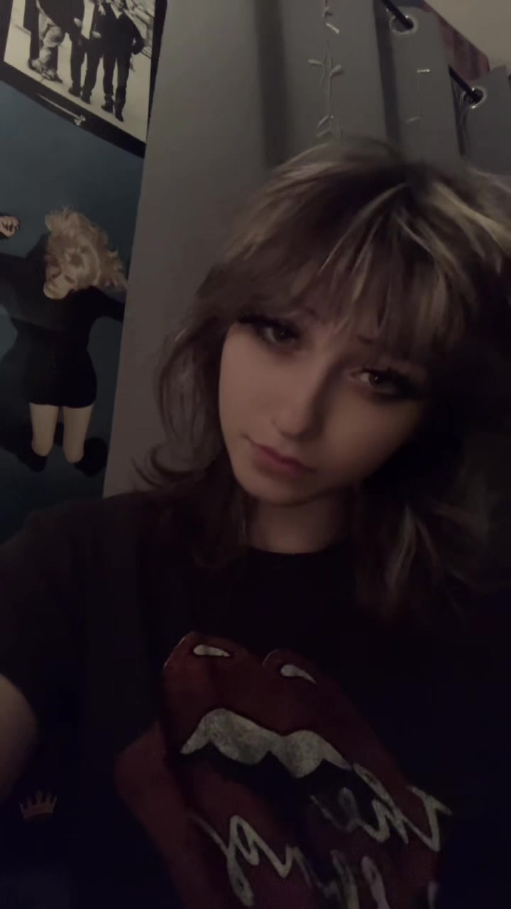 @lizzystarz