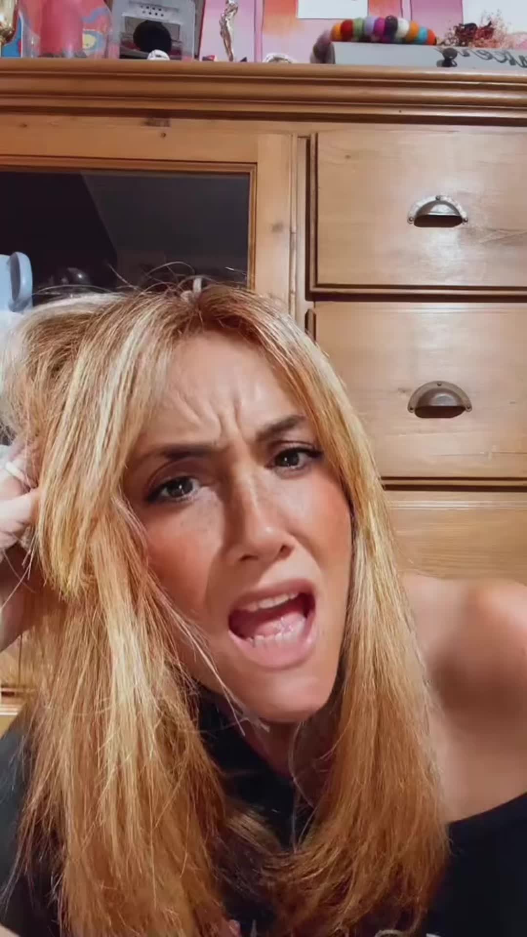 @MASCHERINA_ROSA