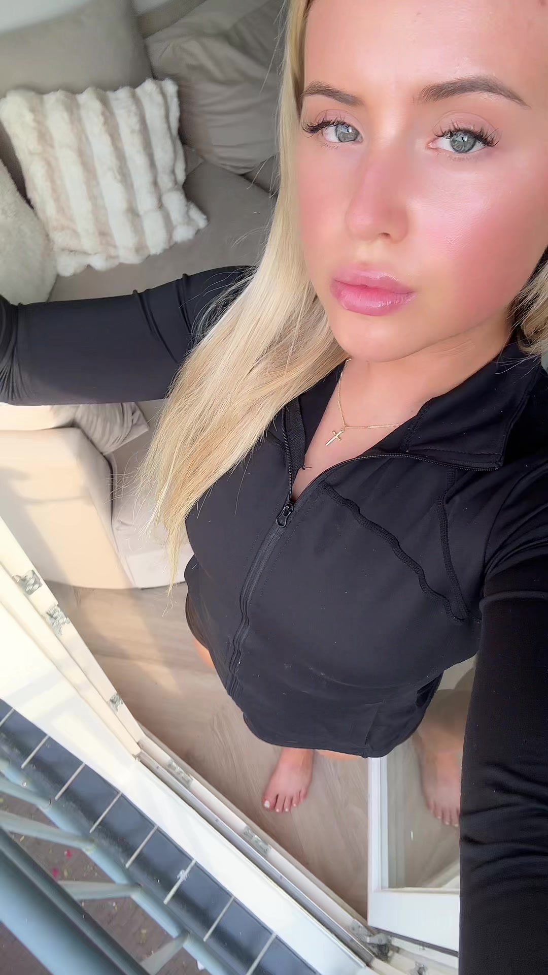 @sterrenovaaa