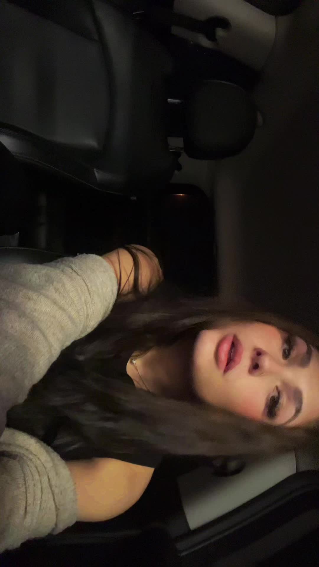 @🍸