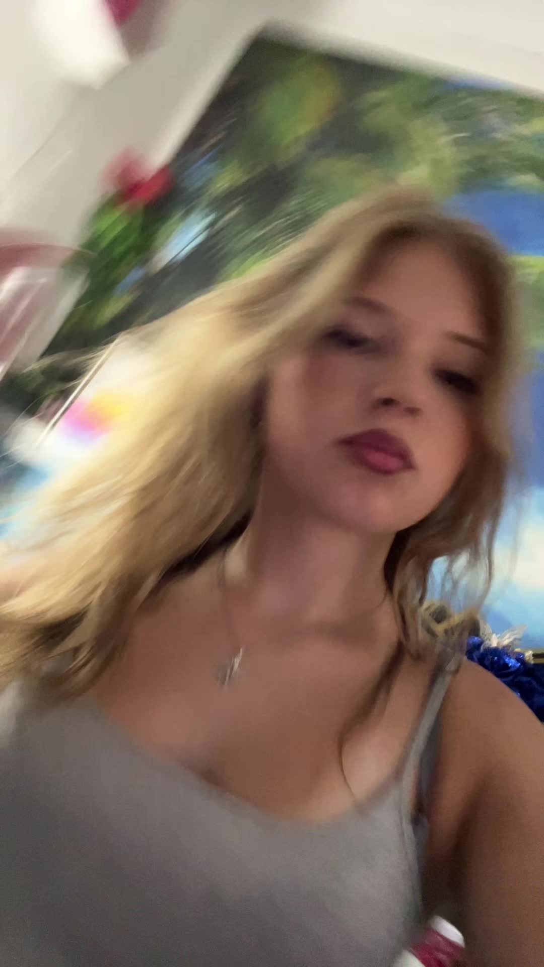 @Lena
