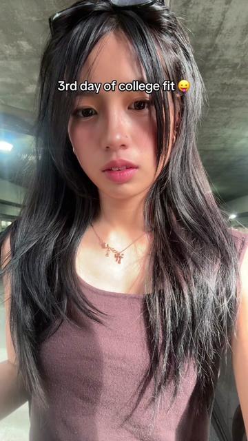 @kyradical_