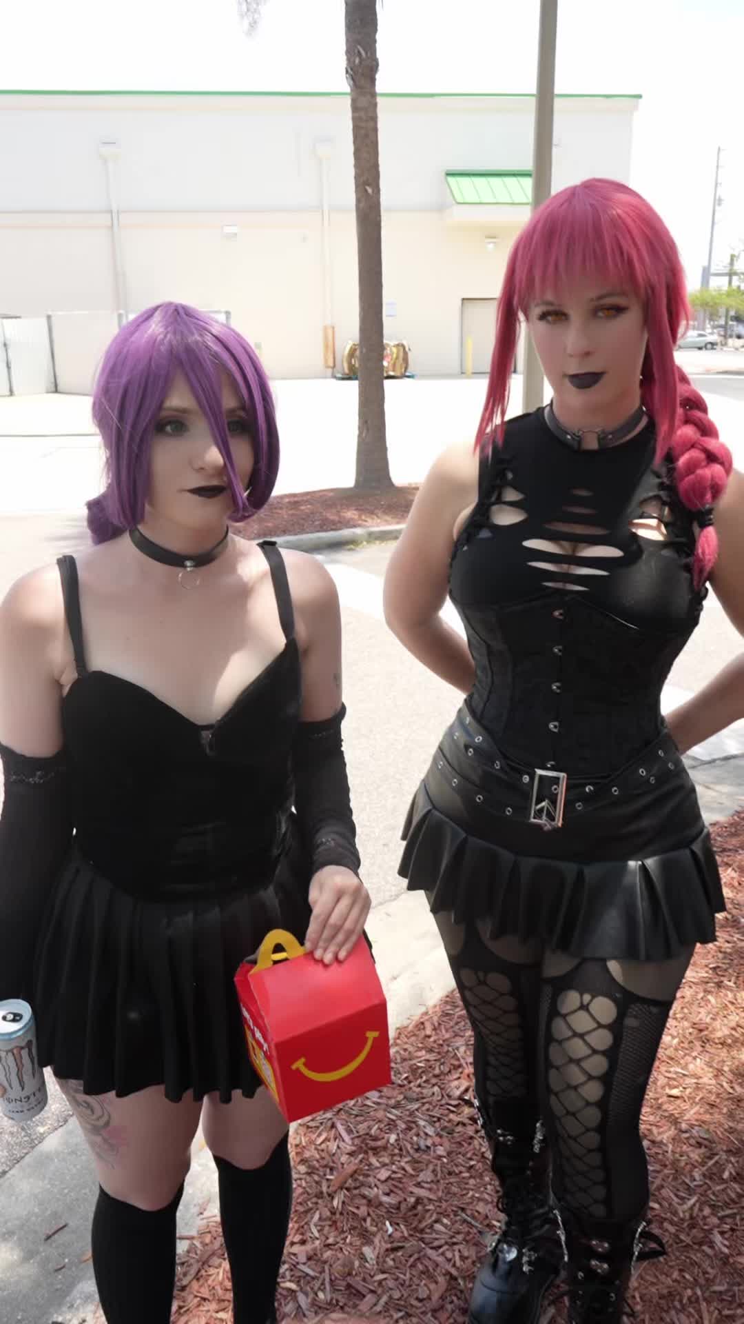 @D🐼 @duhbuffaloo on Insta