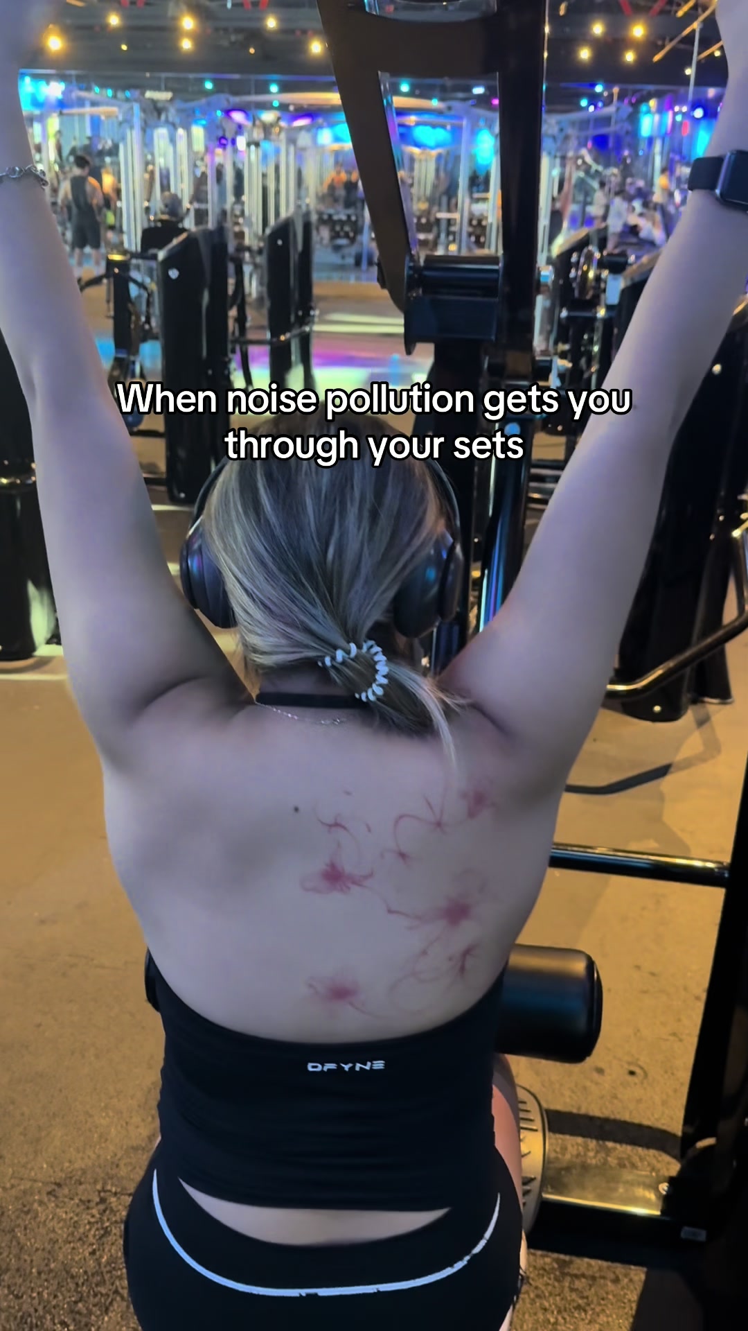 @:3