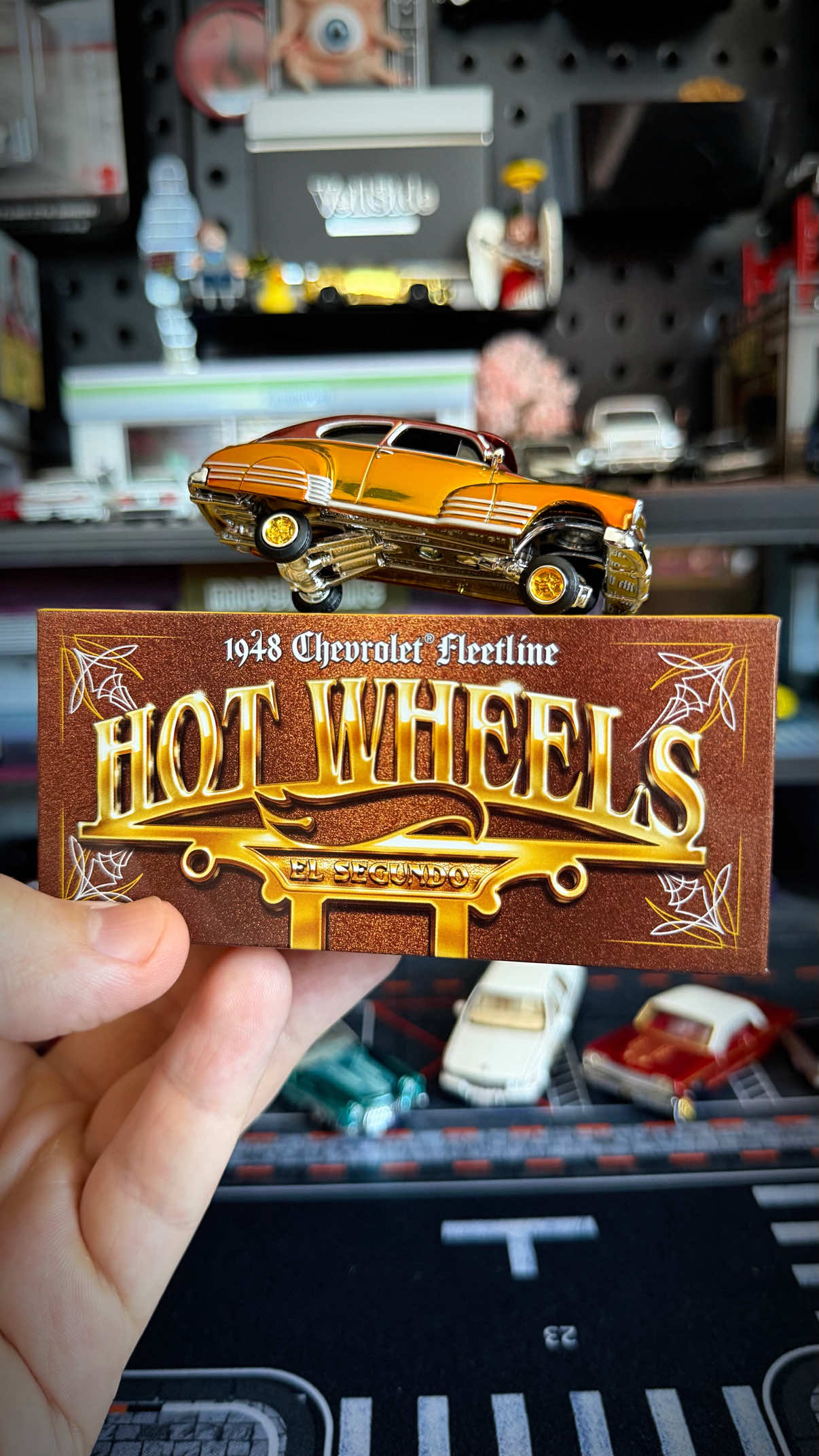 @DiecastBodega
