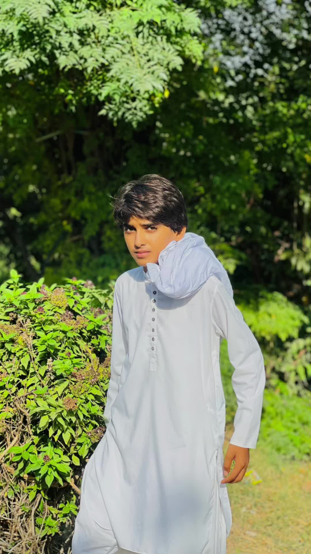 @Hum 2 bhai