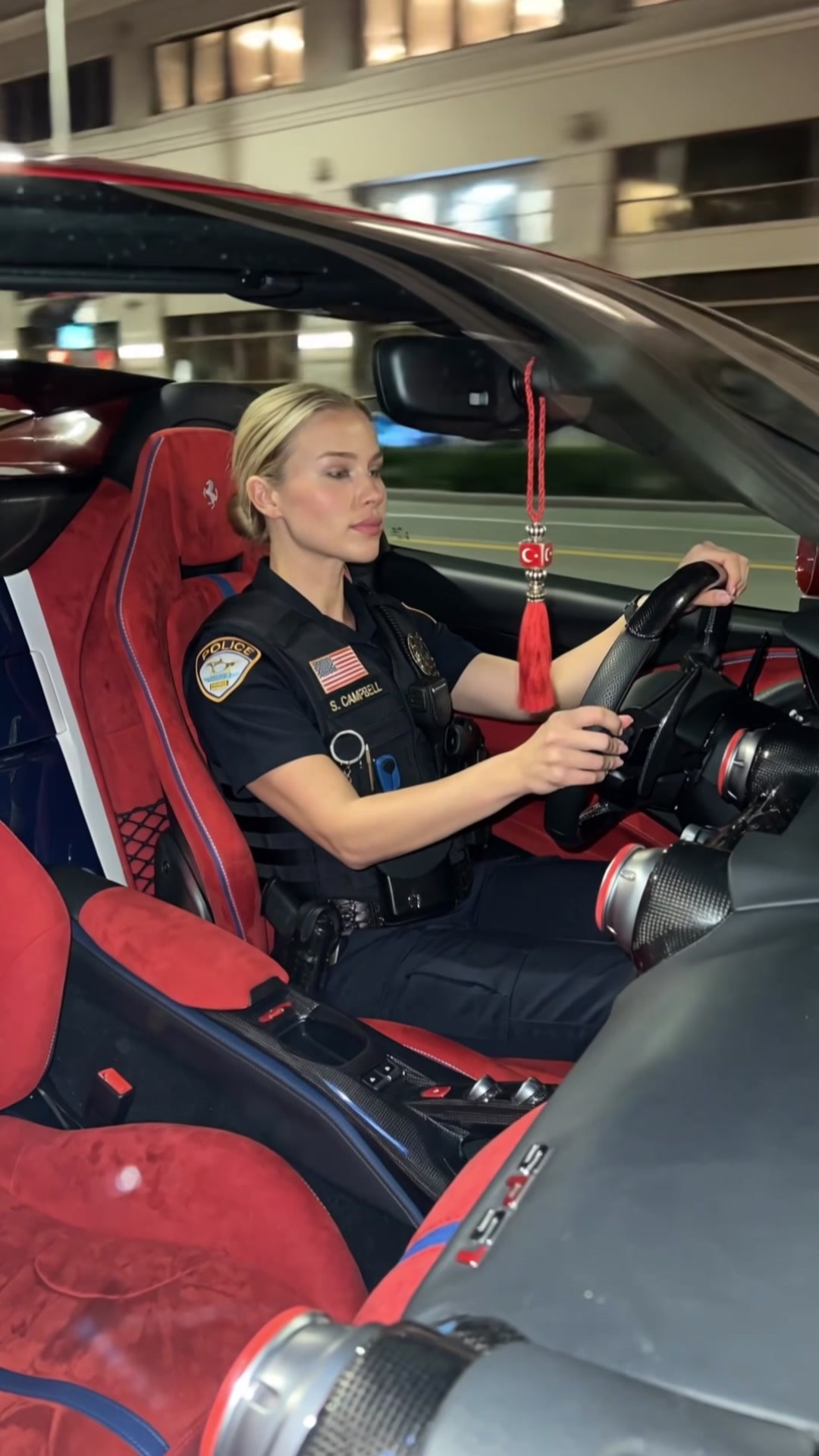 @Suzi👮🏼