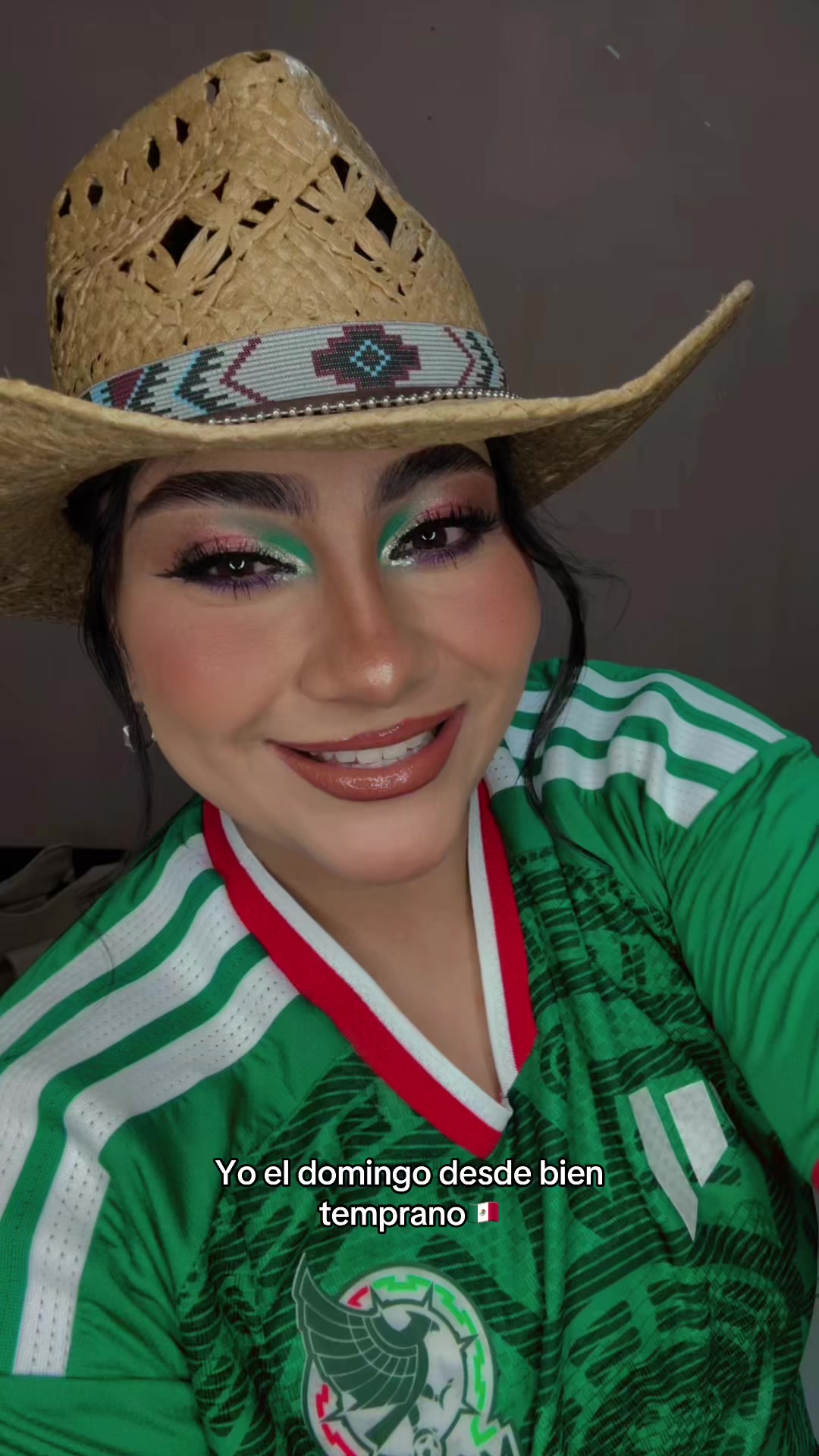 @_anarivera.oficial
