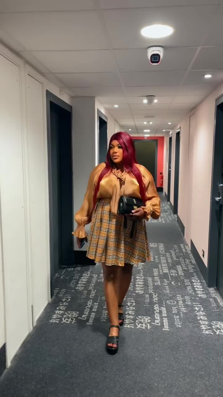 @La femme de quelqu’un