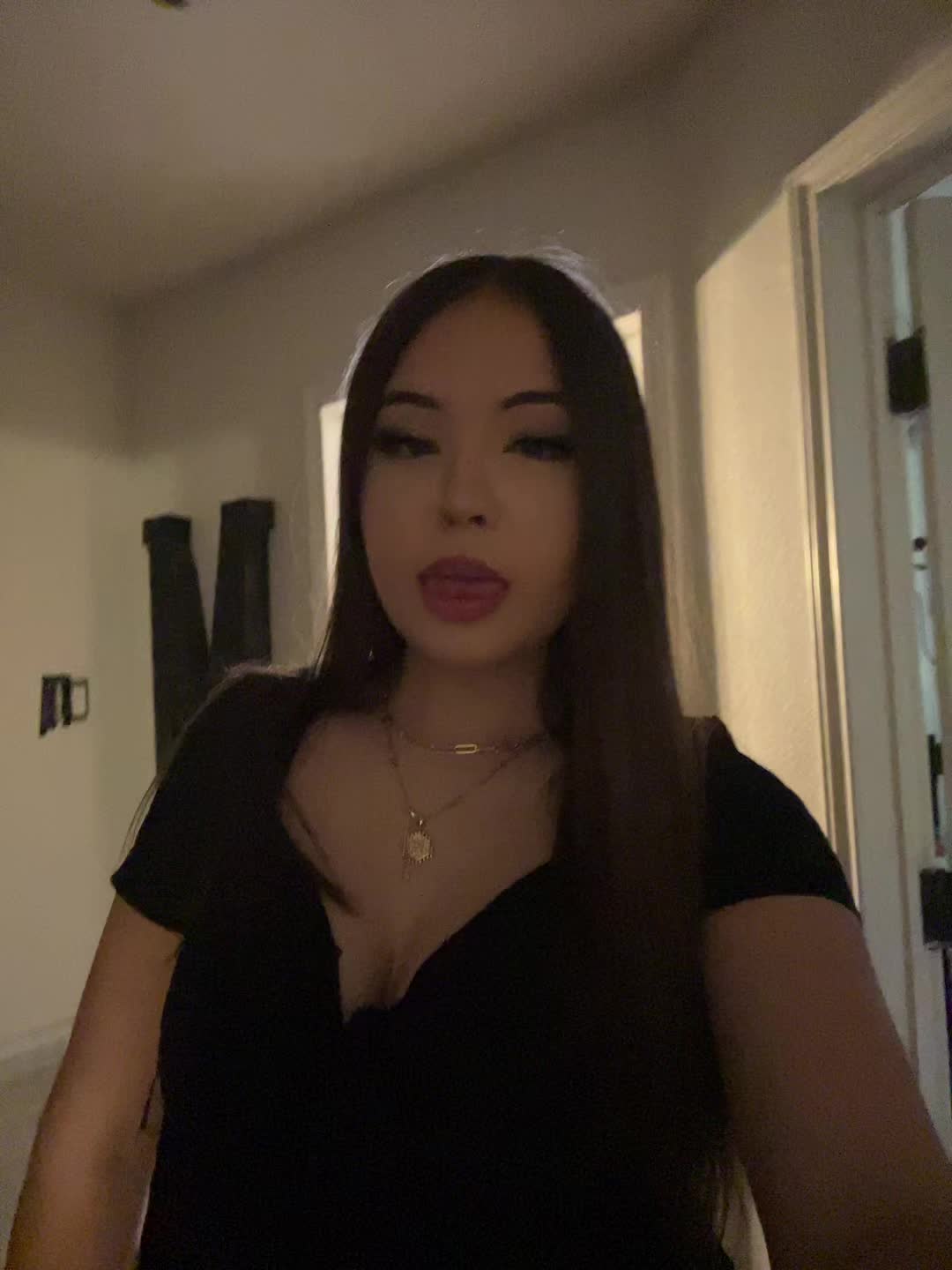 @𝓃ℴ𝓁𝒾ℯℯ🤍