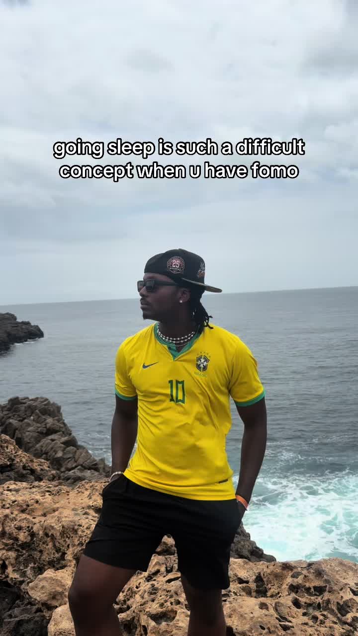 @hotlinetingz