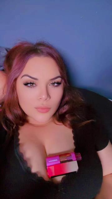 @Maddybabyy