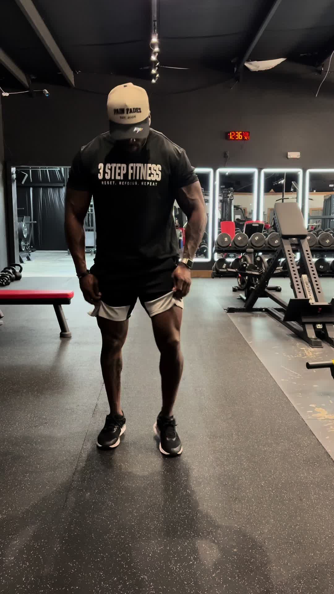 @Courtney_Wright IFBB Pro🌐