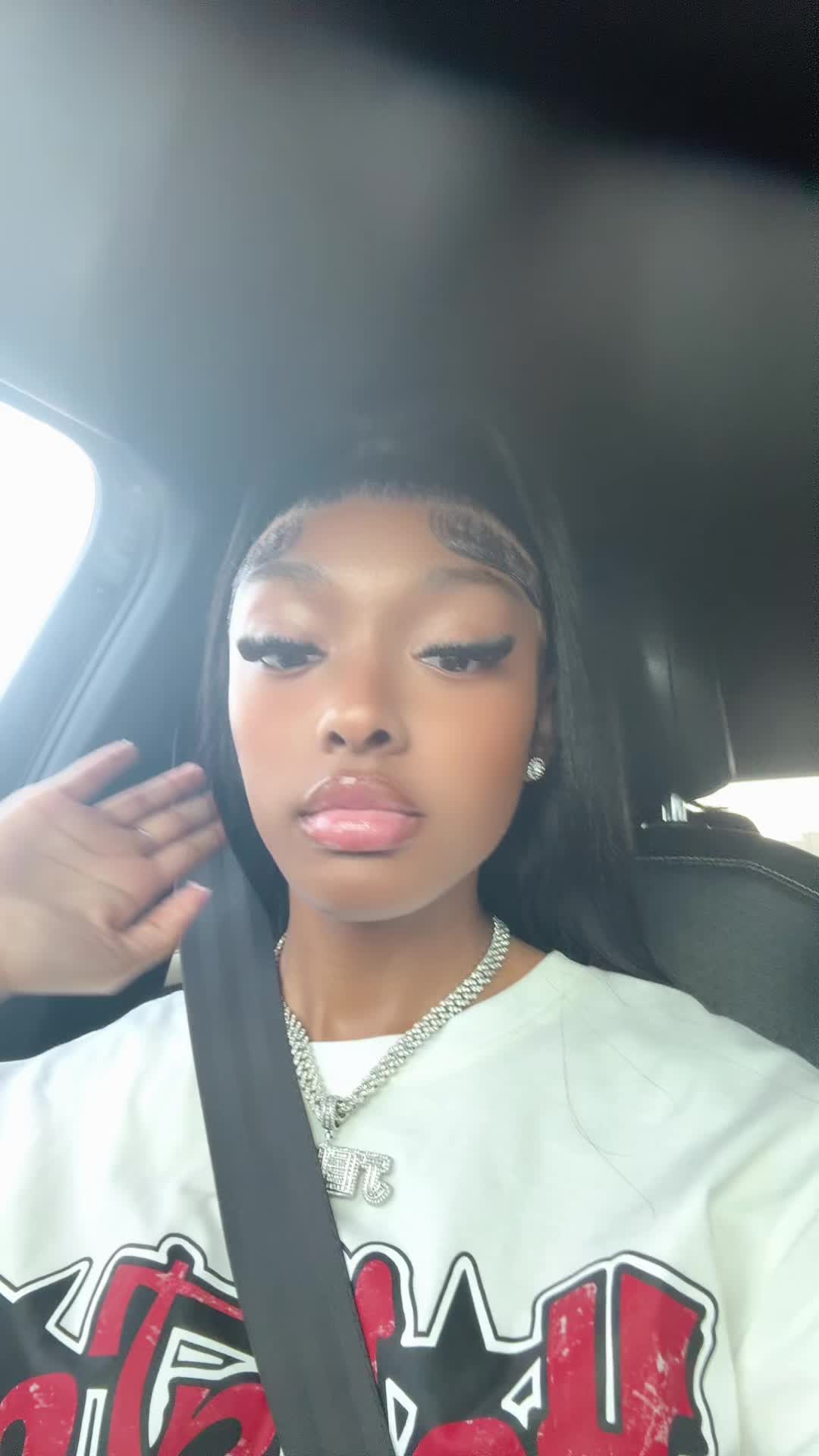 @Jenn🎀