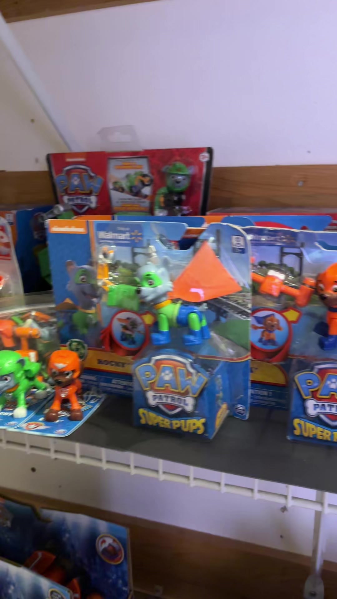 @rockyZumaFurry PAWsome toys!