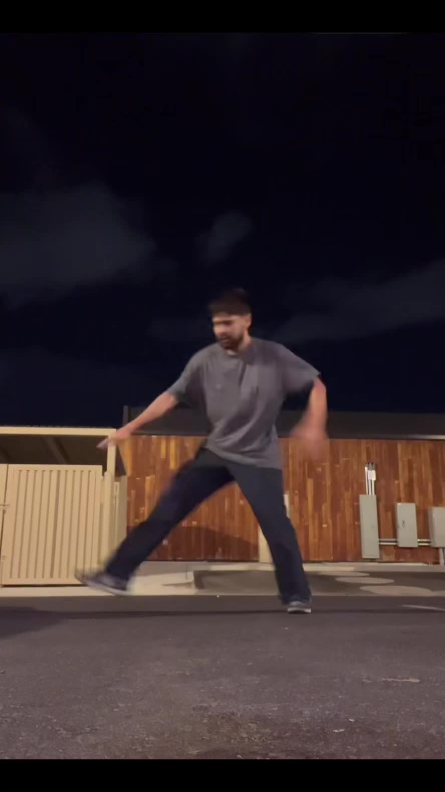 @isaac_dances