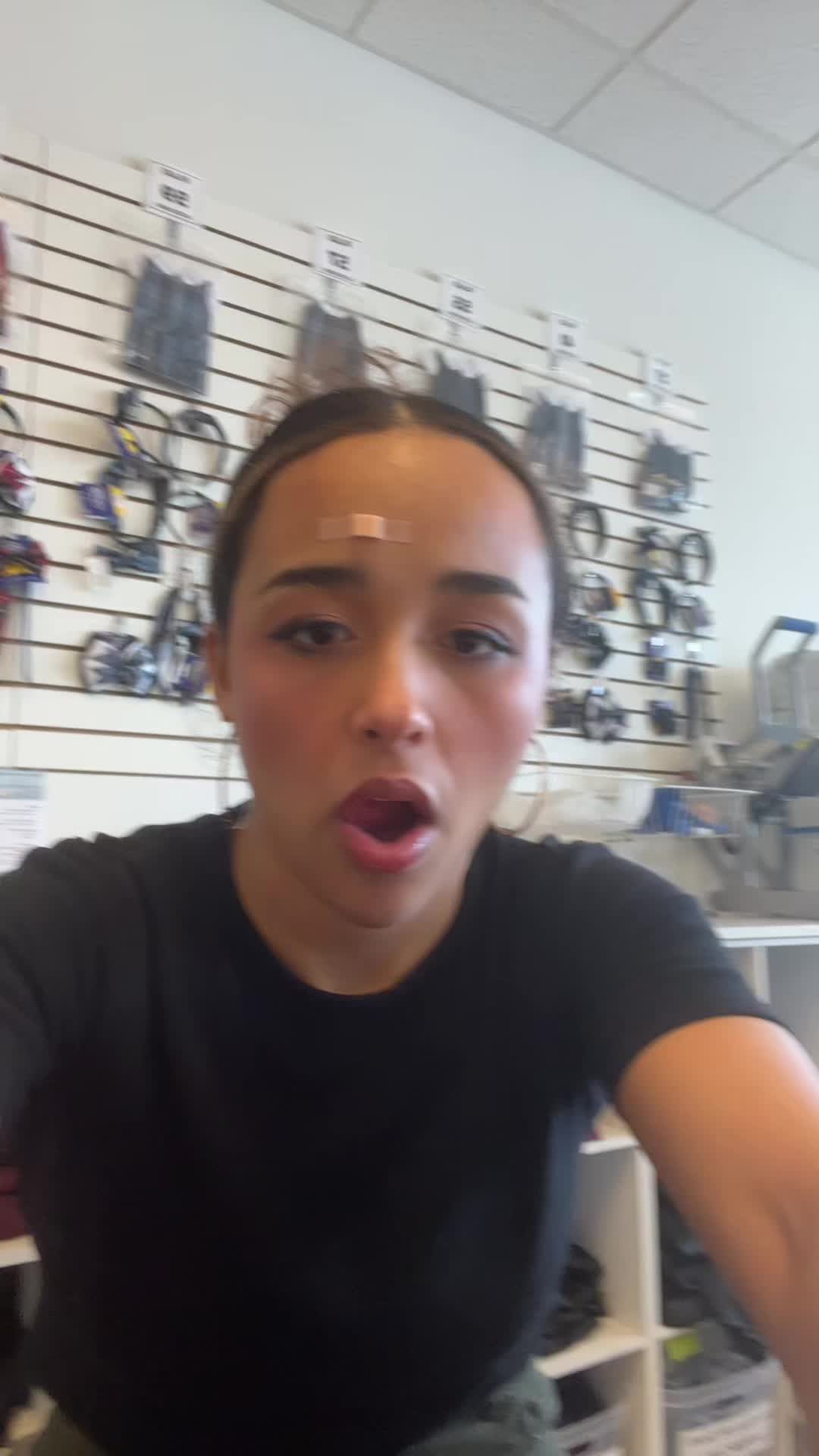 @CC