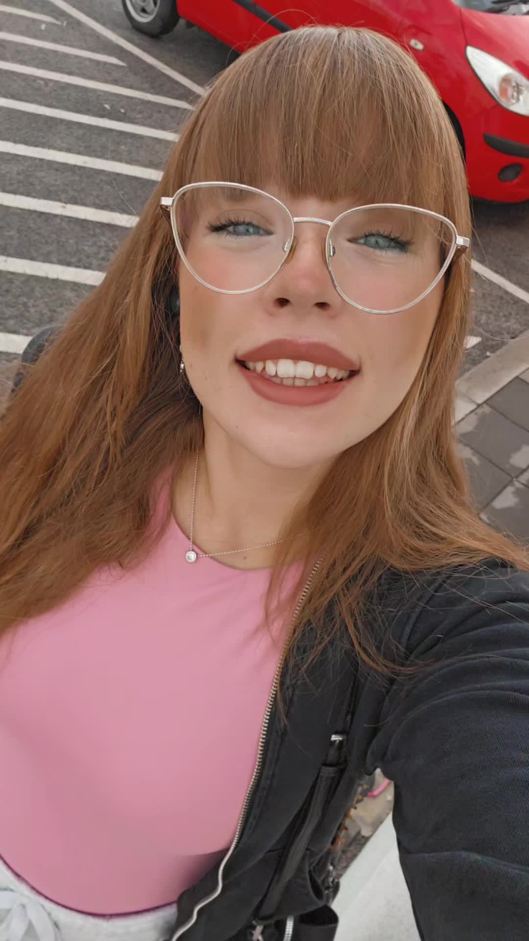 @Lana🦁