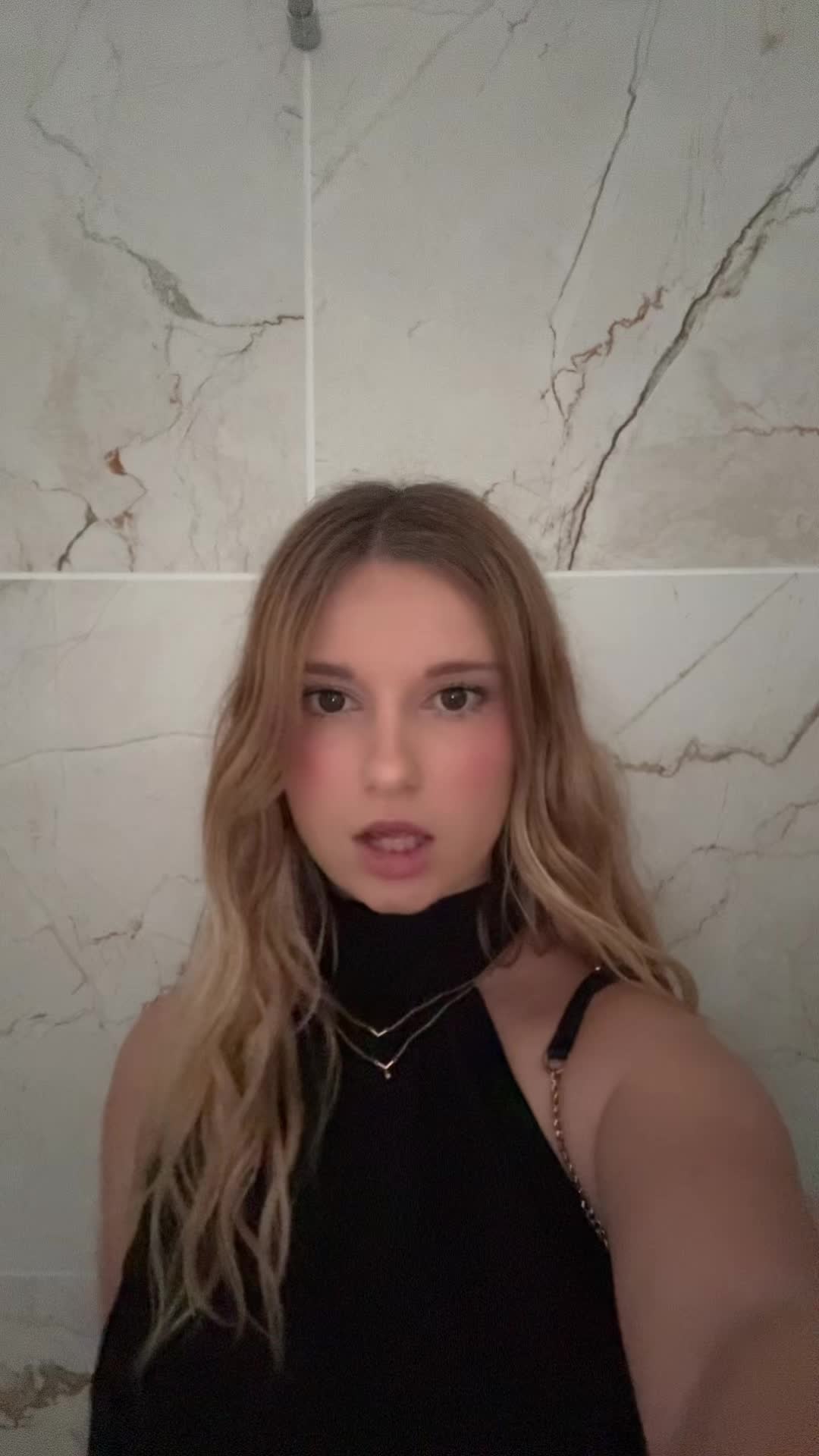 @луя