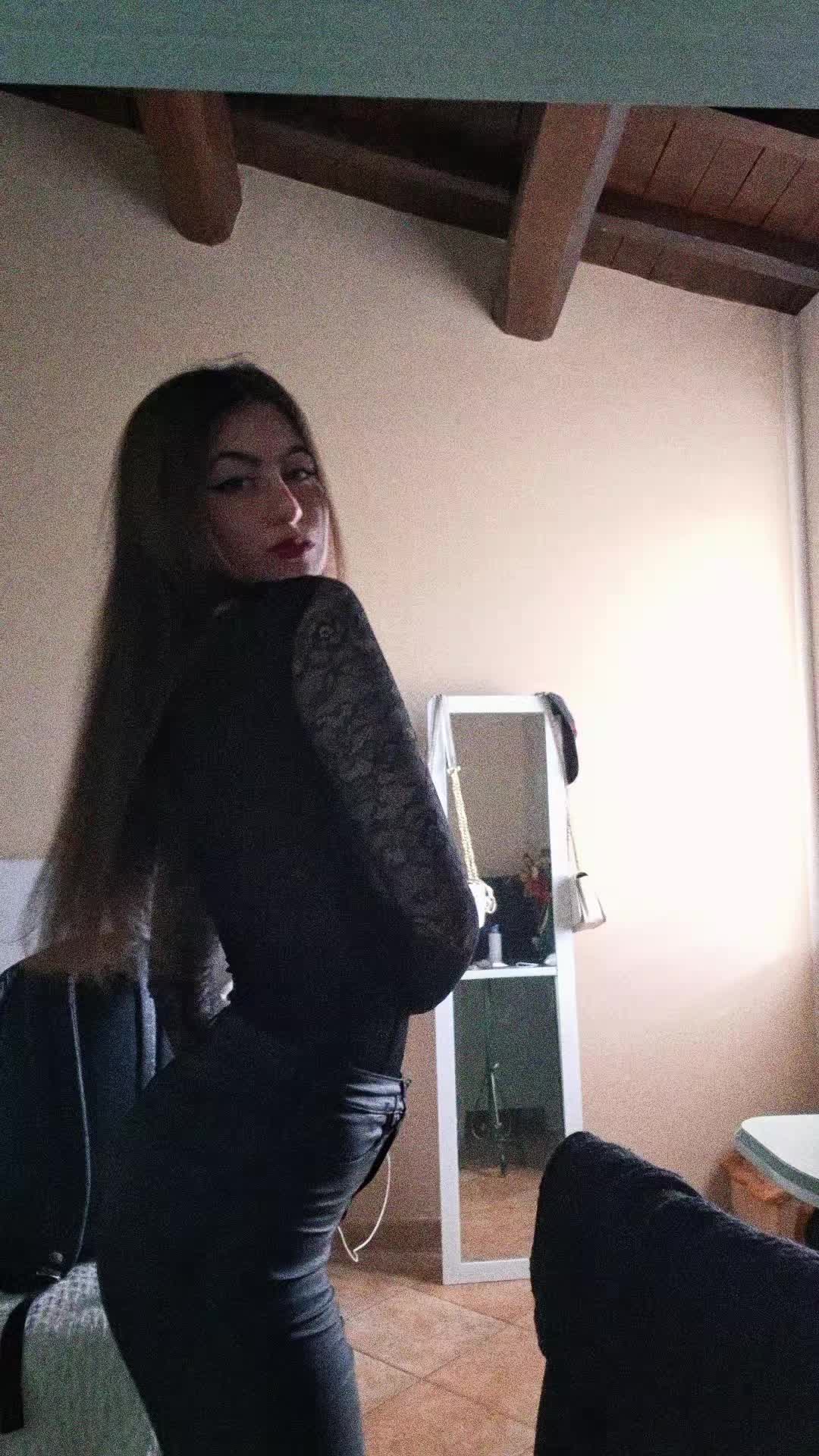 @sofyy_privv🕷🥀