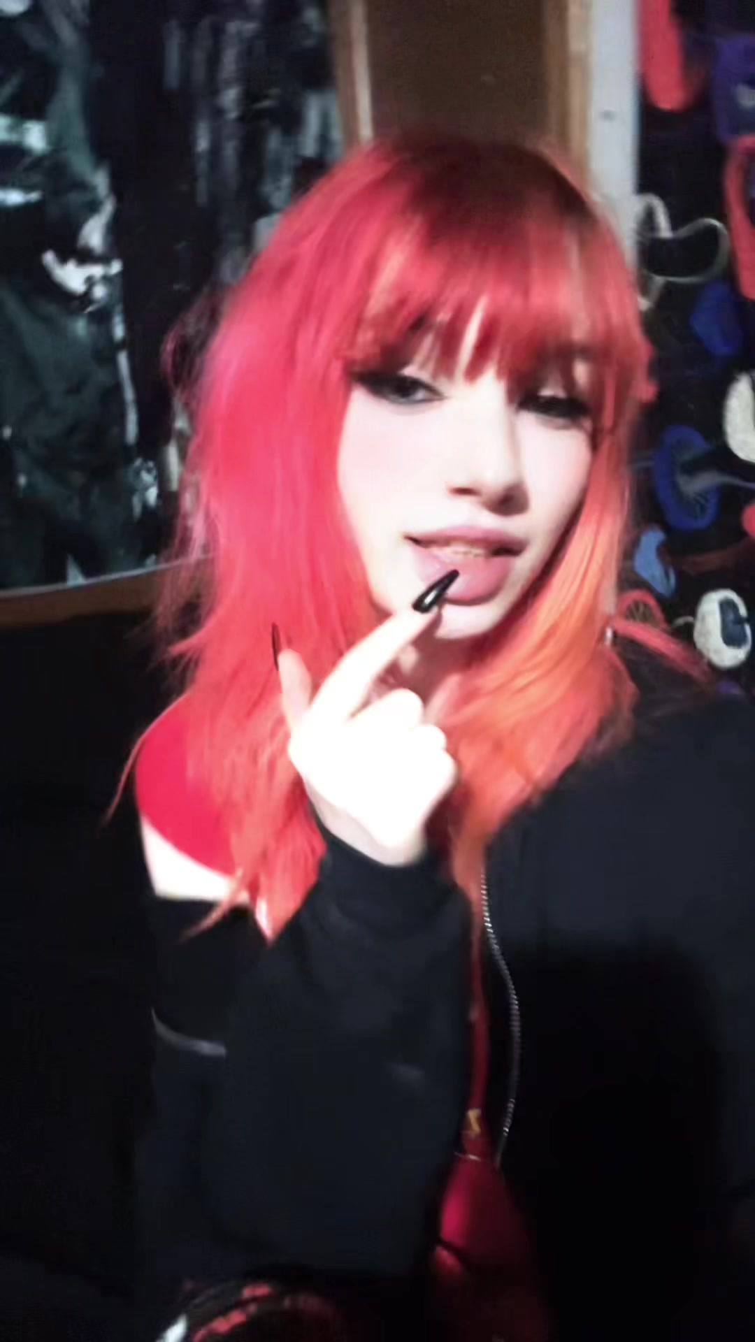 @angela⚰️