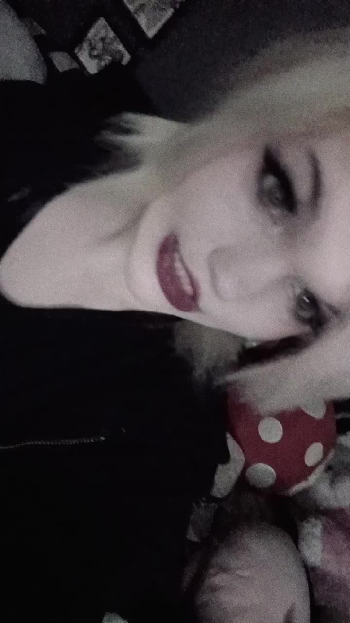 @🦑Xxpierced princessxX🐇