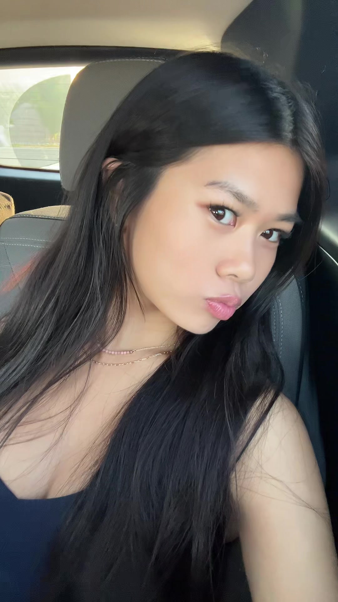 @whodis