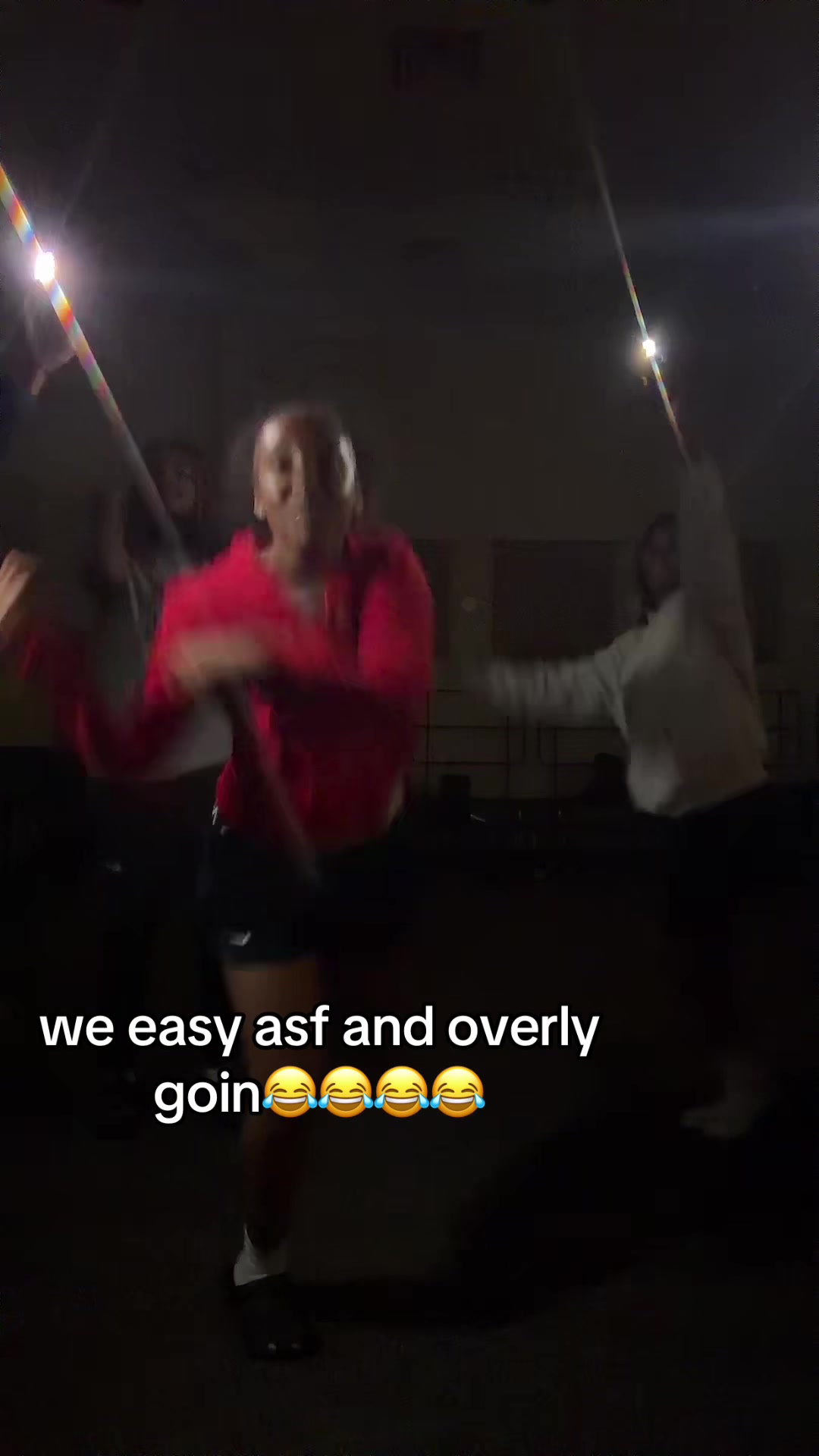 @kyraaa