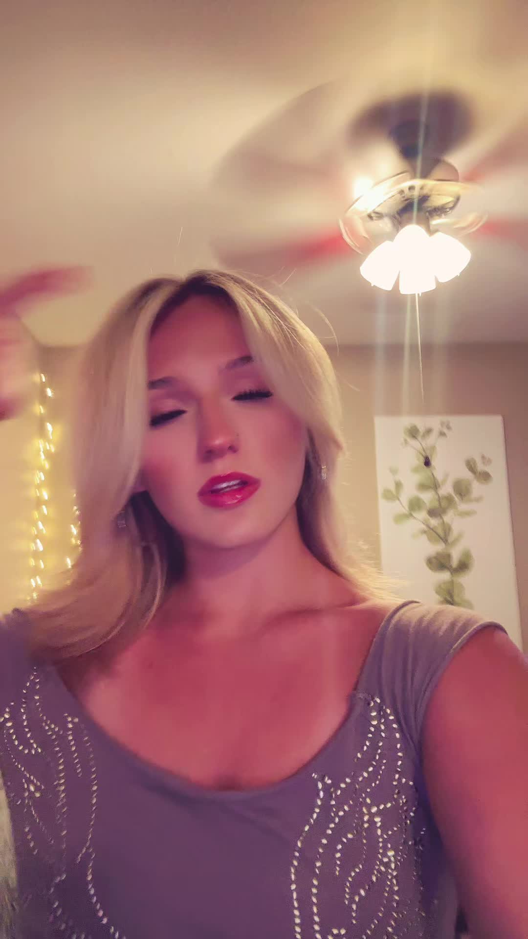 @blondebih1000