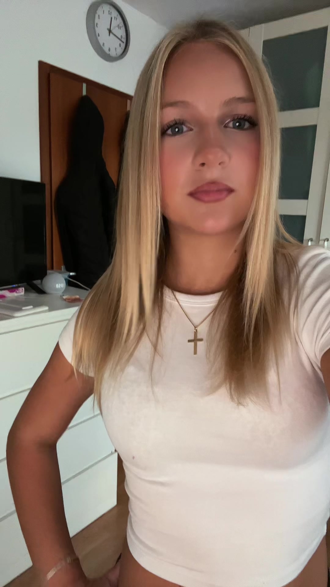 @𝒍𝒆𝒏𝒊𝒂🪽