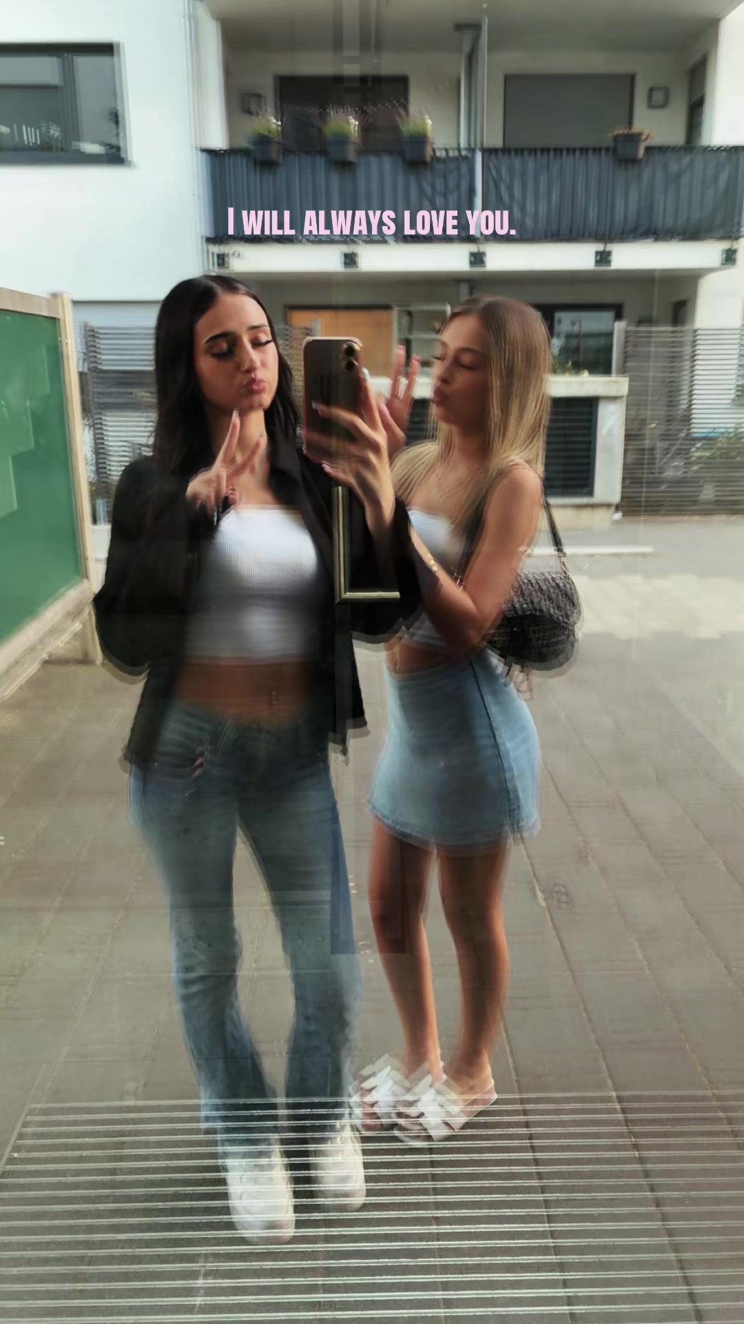 @✞