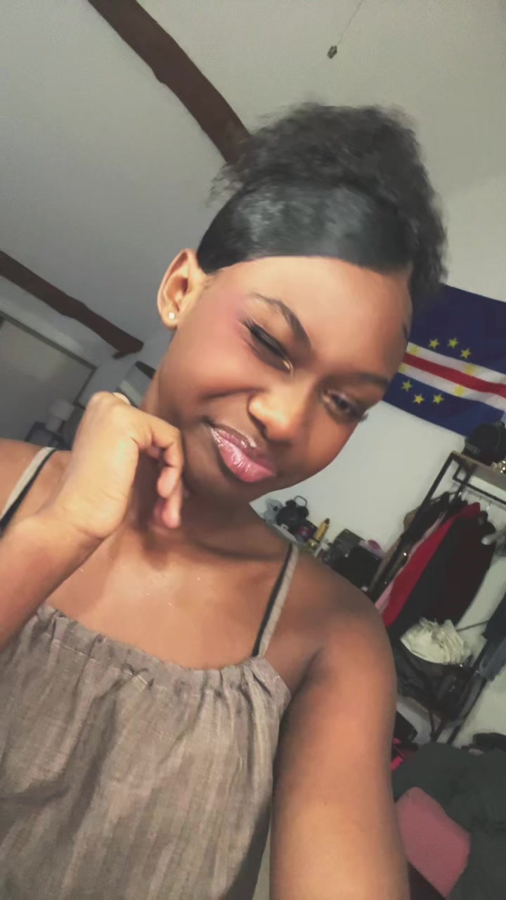 @Lin2say 🇨🇻