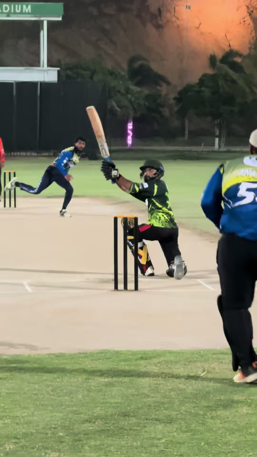 @Escribir Cricket Club